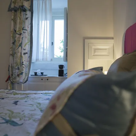 Отель Leonardo Trulli