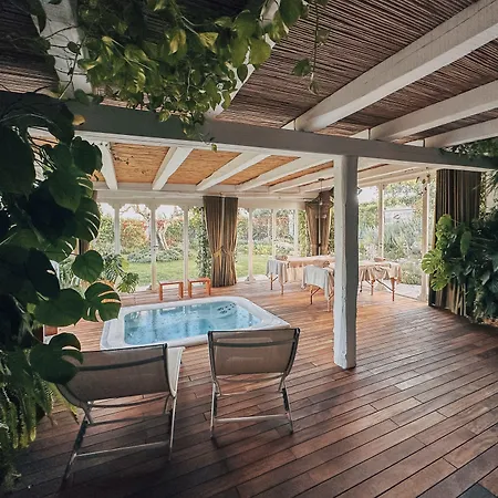 Leonardo Trulli Отель