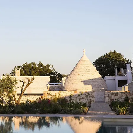 Hotel Leonardo Trulli