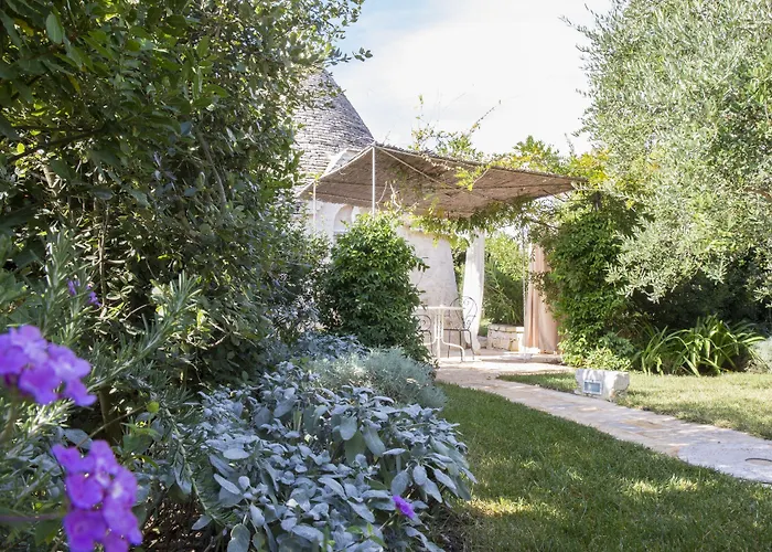 Leonardo Trulli Hotel