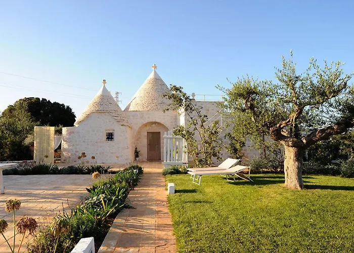 Leonardo Trulli Hotel *