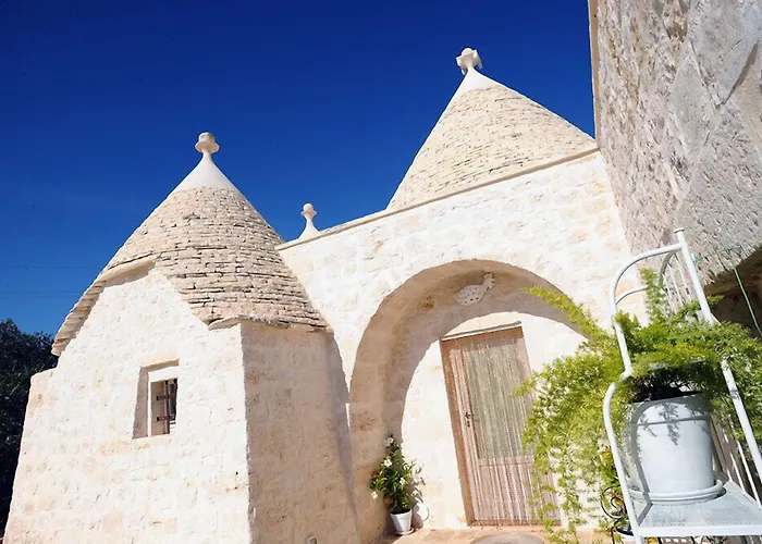 Leonardo Trulli Hotel